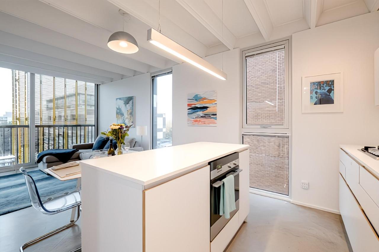Modern, Bright & Central 1-Bed Downtown Apt Close To Rogers Arena Vancouver Luaran gambar